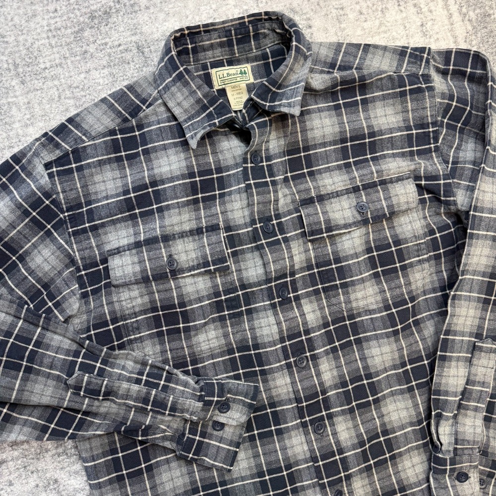 LL Bean Chamois Cloth Shirt Mens Medium Gray Blue Plaid Heavy Cotton Flannel